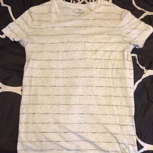 American eagle shirt.